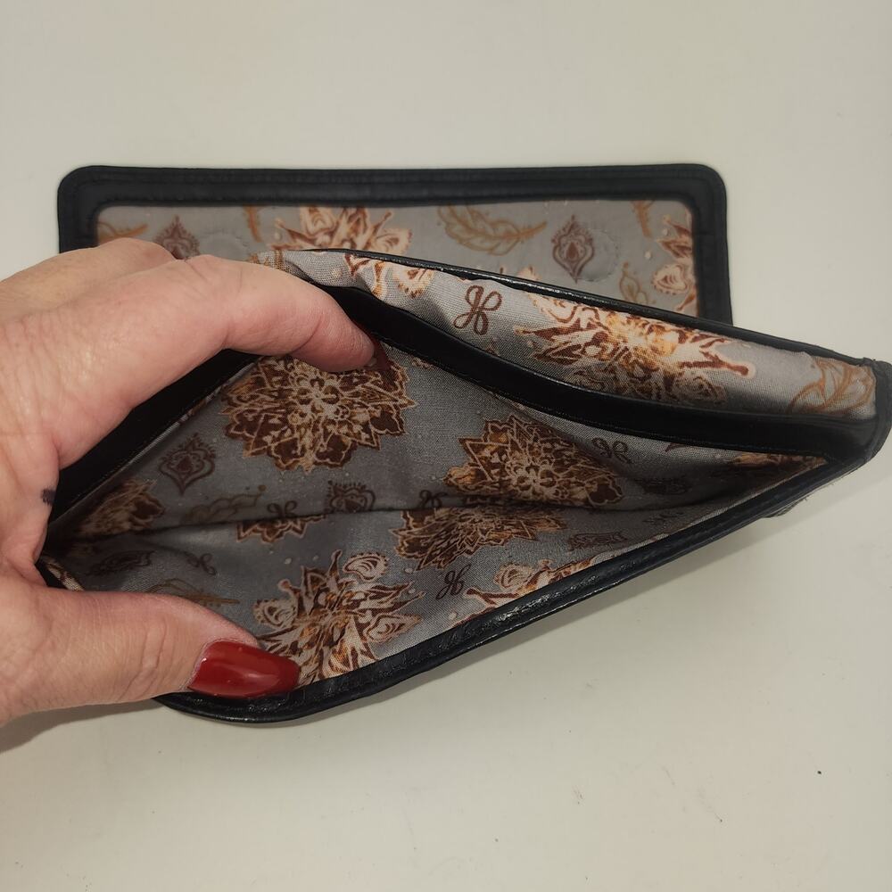 Hobo International Wallet Black  Embossed Quilted Leather Trifold - Picture 8 of 13